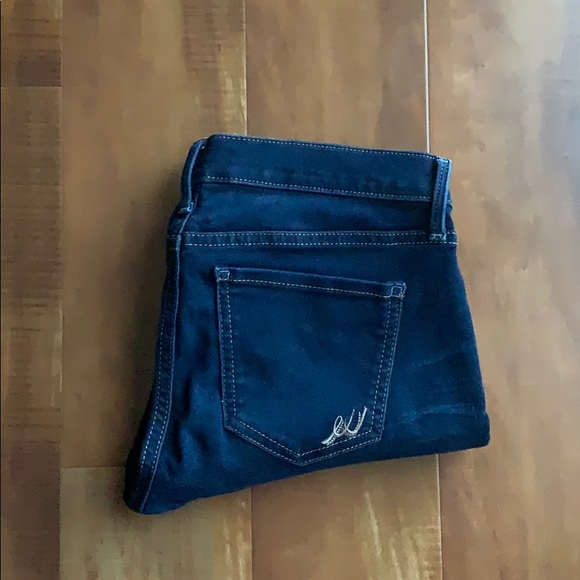 Express Denim - Express Cropped Jean leggings - size 6
